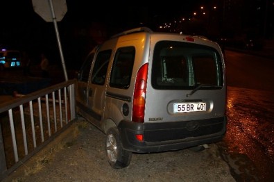 Samsun'da Trafik Kazası Açıklaması 1 Yaralı