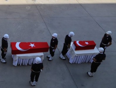 Şehitler memleketlerine uğurlandı