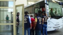 Uşak'ta 7 Sağlık Personeli FETÖ'den Tutuklandı