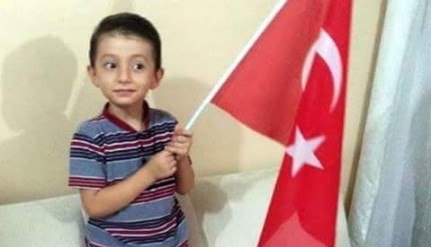 Şehitler memleketlerine uğurlandı