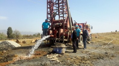 Konya'da Su Sorunu Yaşayan Yerleşim Yerleri Sağlıklı Suya Kavuşuyor