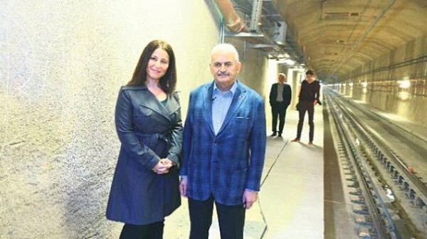 Dick Advocaat'ın ceketi olay yarattı