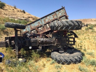 Adıyaman'da Traktör Kazasında 5 Kişi Yaralandı