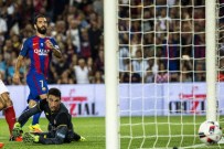 Barcelona - Sevilla Maçında Arda Turan Rüzgarı