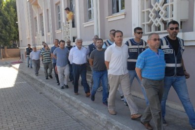 Fethiye'deki FETÖ Operasyonunda 10 Kişi Tutuklandı