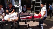 AZEZ - IŞİD İle Muhaliflerin Çatışmasında Yaralanan 7 Kişi Kilis'e Getirildi