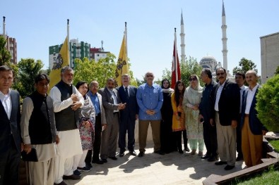 Pakistanlı Parlamenterler Destek Ziyareti İçin Konya'da