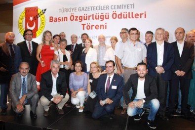 Türkiye Gazeteciler Cemiyeti 'Basın Özgürlüğü Ödülleri' Verildi