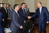 KARABÖRK - Kaymakamlar Toplantısı Vali Azizoğlu Başkanlığında Yapıldı