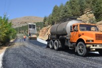 ABDULLAH ERIN - Çelikhan'ın Giriş Yolu Asfaltlandı