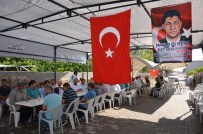 ÇUKURKUYU - Şehit Ömer Halisdemir'in Ailesine Taziye Ziyareti