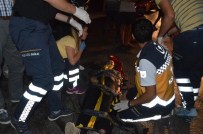 YOLCU MİNİBÜSÜ - Zonguldak'ta Minibüs Devrildi Açıklaması 4 Yaralı