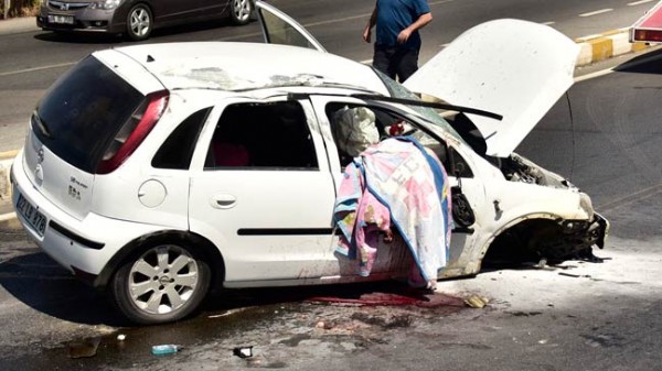 Bodum'da tatil dönüşü feci kaza: 1 ölü, 2 yaralı