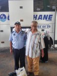 İBRAHIM ÇAKMAK - İzmit Zabıtası'ndan Kimsesiz Vatandaşa Yardım Eli