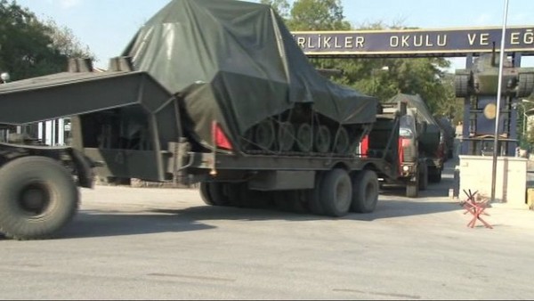Ankara'da da tanklar taşınıyor