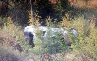 Cenazeye Giden Aile Kaza Yaptı