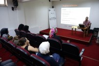 UYUYAN ÇOCUK - Esenler'de Çarşamba Seminerleri'nin Konuğu Psikolog Yücel Sirkeci'ydi