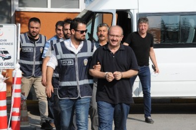 Eskişehir'de FETÖ Soruşturmasında 3 Tutuklama