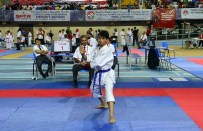 ASLI ÇAKIR ALPTEKİN - Karateciler, Şehit Ve Gaziler İçin Tatamiye Çıktılar