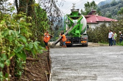 Altınordu'da Beton Yol Tamgaz