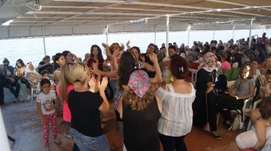 Bursa'da Kadınların Ücretsiz Deniz Sefası