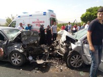 KASIM GÜLTEKİN - Malatya'da Feci Kaza Açıklaması 4 Ölü, 1 Yaralı