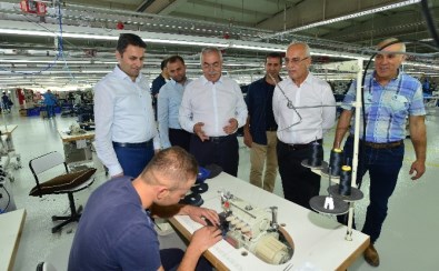 Vali Can'dan Yatırımcıya 'Bürokrasiyi Sıfıra İndireceği' Sözü