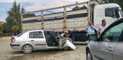 Bursa'da Yaşanan Kazada 4 Polis Yaralandı