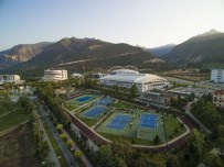 PAÜ Spor Merkezinin Adı 'Ömer Halisdemir' Oldu