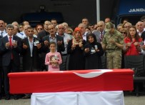 İSRAFİL KIŞLA - Şehit Jandarma Er Fatih Çaybaşı İçin Tören Düzenlendi