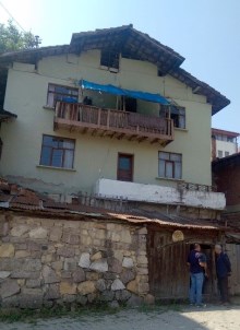 Yaşlı Adam Evinde Ölü Bulundu