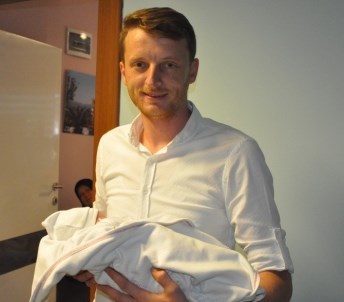 İnegöllü Baba, Oğluma 15 Temmuz Kahramanı Ömer Halisdemir'in Adını Verdi