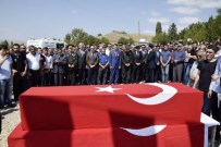 İLKER HAKTANKAÇMAZ - Kırıkkaleli Şehit Polis Son Yolculuğuna Uğurlandı