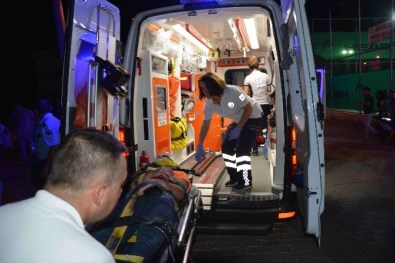Ortaca'da Trafik Kazası, 1'İ Ağır, 2 Yaralı