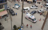 ORHAN TOPRAK - Şemdinli'de Çıkan Çatışmada Yaralanan Asker Hastaneye Kaldırıldı