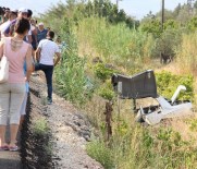 MERKEZ EFENDİ - Manisa'da Trafik Kazası Açıklaması 2 Ölü, 2 Yaralı