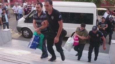 Çorlu'da FETÖ Operasyonunda Gözaltına Alınan 47 Kişi Adliyede