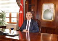 YAŞLI GENÇ - Vali Güvençer'den 30 Ağustos Zafer Bayramı Kutlama Mesajı