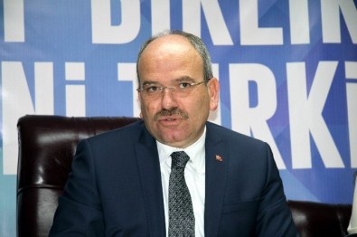 Ahmet Akçay Görevini Devrediyor