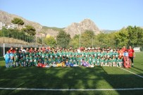 CENGIZ ERDEM - Amasya Belediyespor'dan 145 Çocuğa Futbol Eğitimi