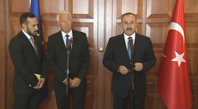 Avrupa Konseyi Genel Sekreterinin Yanında AB'yi Topa Tuttu