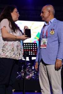 Başkan Akgün'e 'Onursal Başkanlık' Unvanı