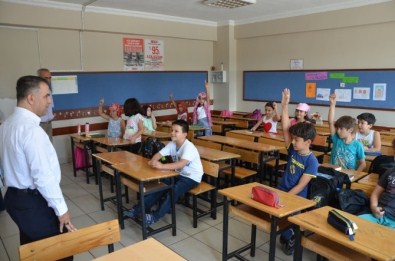 Başkan Aksoyü, Yaz Okulu Kur'an Kurslarını Ziyaret Etti