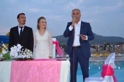 Başkan Yaman, Genç Çiftin Nikahını Kıydı