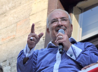 'Ben Bugünlere Alnımın Akıyla Geldim'