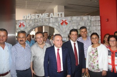CHP Genel Başkanı Kılıçdaroğlu, Döşemealtı Belediyesi Tanıtım Günleri'ne Katıldı