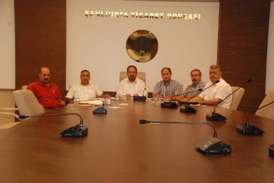 ŞUTB'den Demokrasi Şehitlerinin Ailelerine 50 Bin TL'lik Yardım