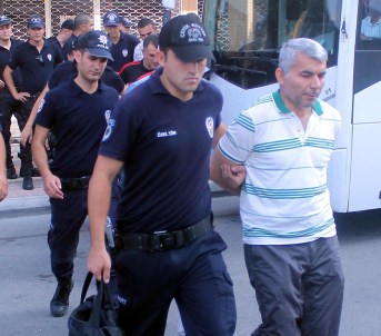 Tarsus Kaymakamı Ve 5 Kişi Tutuklandı