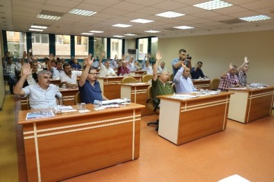 Turgutlu Belediye Meclisi'nden Darbeye Karşı Ortak Tavır