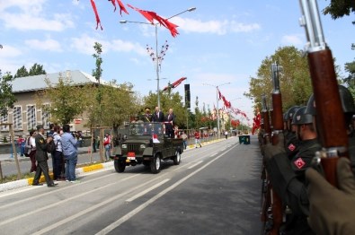 30 Ağustos Zafer Bayramı Erzurum'da Kutlandı